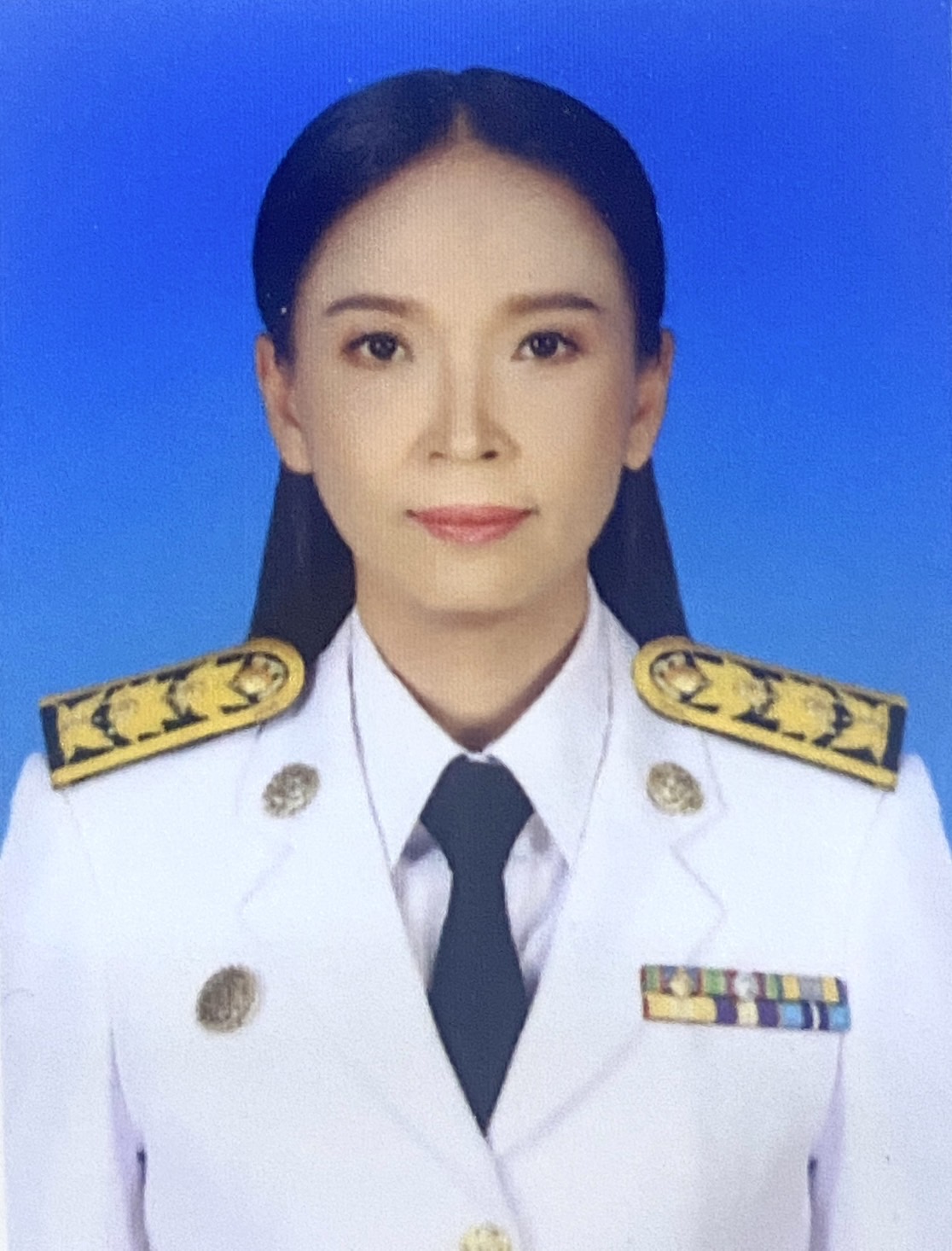 นางจุไรรัตน์  แตรไตรรงค์